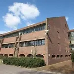 Toothbrush Apartments - Ipswich Central East